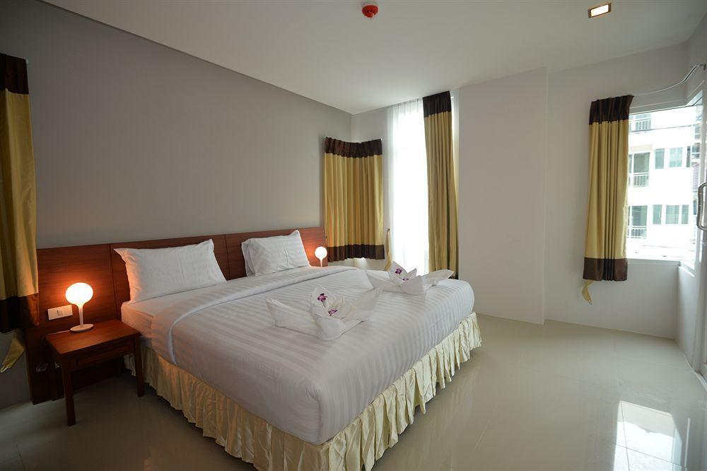 Baan Lukkan Patong Resort Phuket Exterior foto