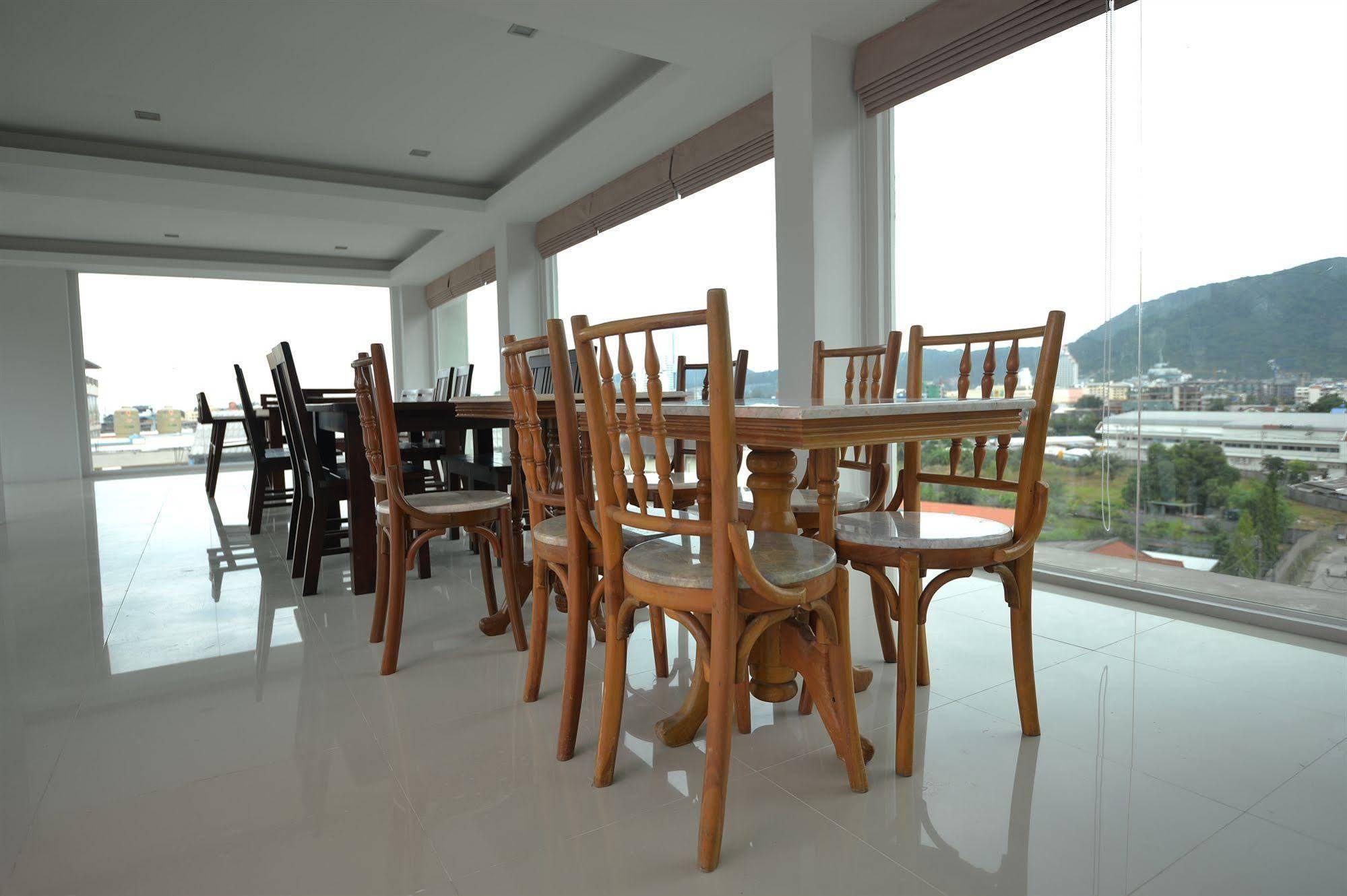Baan Lukkan Patong Resort Phuket Exterior foto